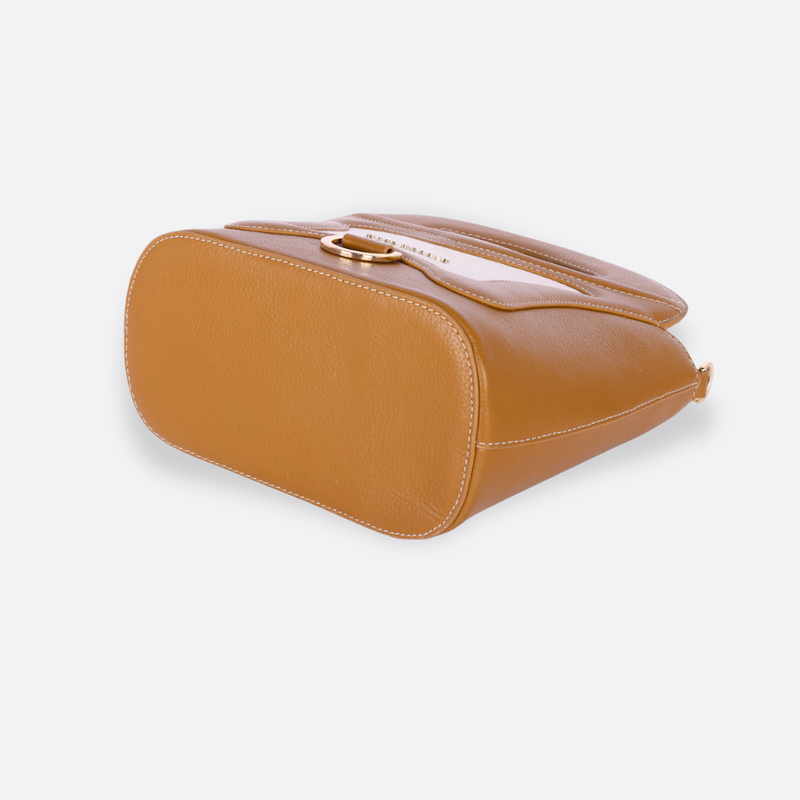 GIRTH AMBER
