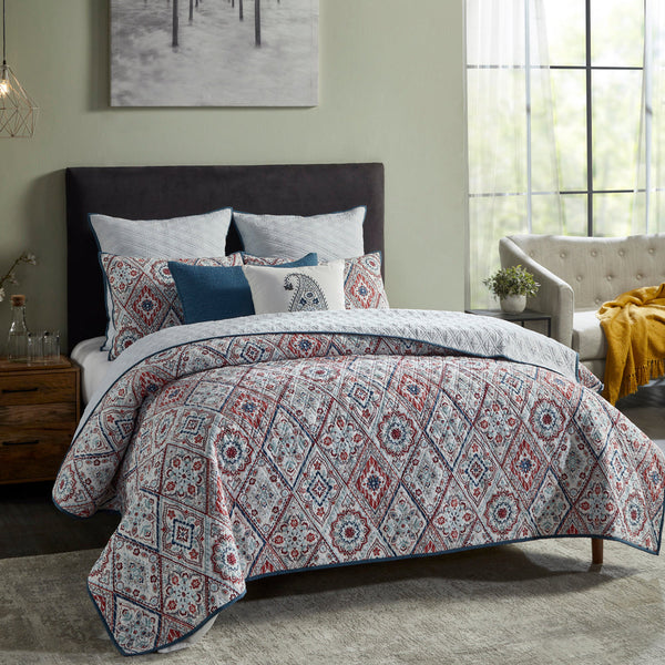 Alistair Quilted Bedspread