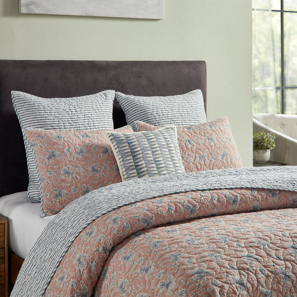 Cottage Quilted Bedspread