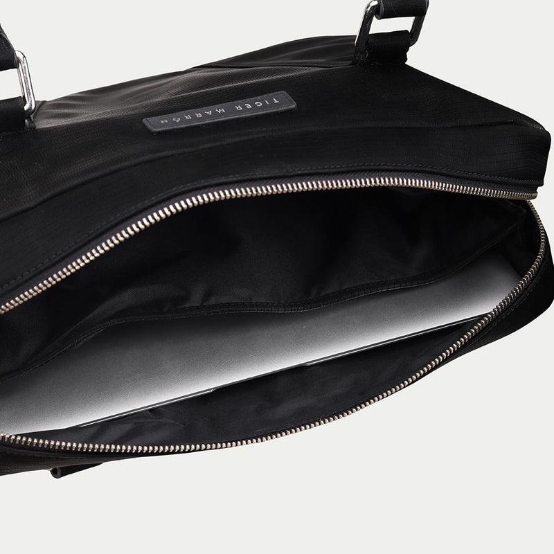 Vegan Leather Laptop bag with Zip Closure