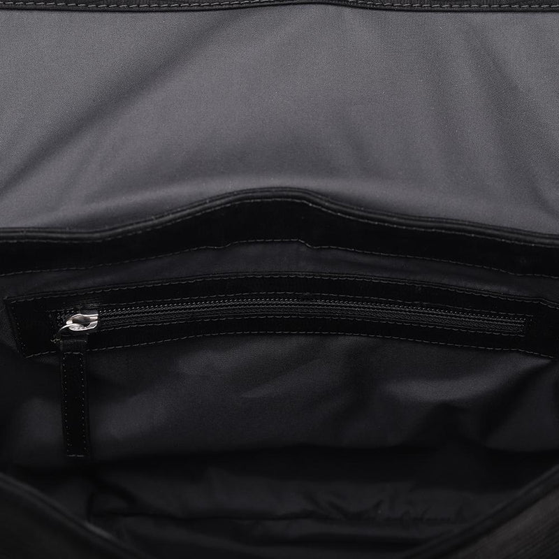 interior zipper pocket - Vegan Leather Tote