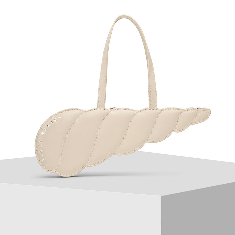 Cream Shell Shape Leather Tote Bag Tiger Fish