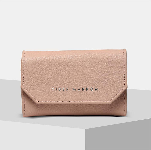 designer leather wallet for Women - Pink